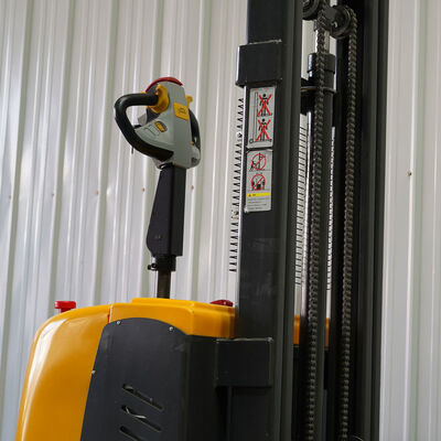 Electric Hydraulic Pallet Stacker 1 Ton 2 Tons 3000kg Lifting Height Standing Type Electric Hydraulic Forklift Lift Electric Pallet Stacker