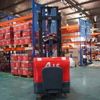 2000kg Capacity Dual Lifting Mast Hydraulic System Reliable Climbing Performance 2m Lifting Stand on Electric Stacker