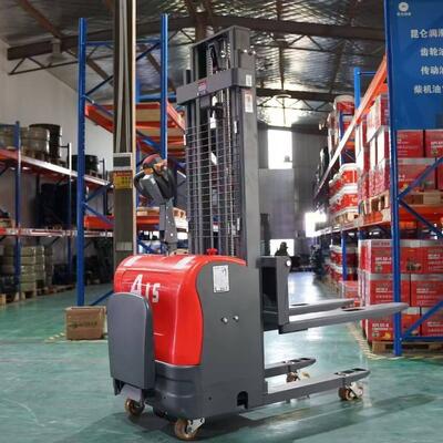 2000kg Capacity Dual Lifting Mast Hydraulic System Reliable Climbing Performance 2m Lifting Stand on Electric Stacker